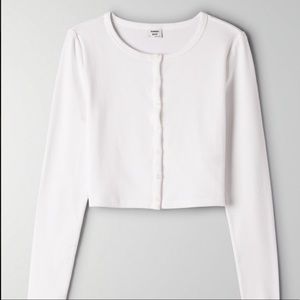 ARITZIA WHITE APPLE LONGSLEEVE SIZE SMALL